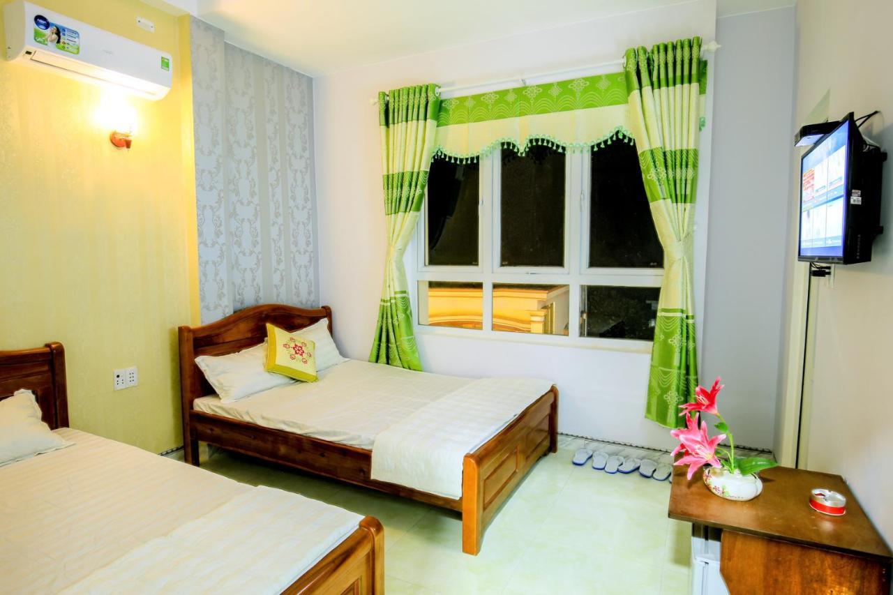 Phuc Hau Hotel - Ly Son Bagian luar foto